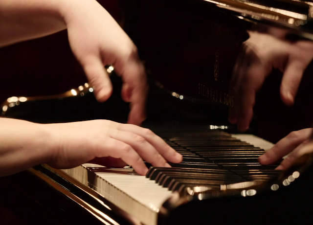 Mettre en lumière la musique de compositeurs bretons grâce à la création de Kanadenn.com